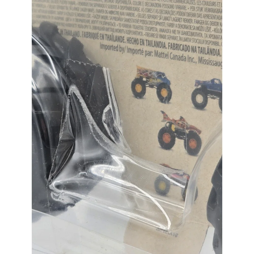 Hot Wheels Monster Truck - 1:24 Scale‎ Die-Cast Toy Truck - DAMAGED PACKAGING